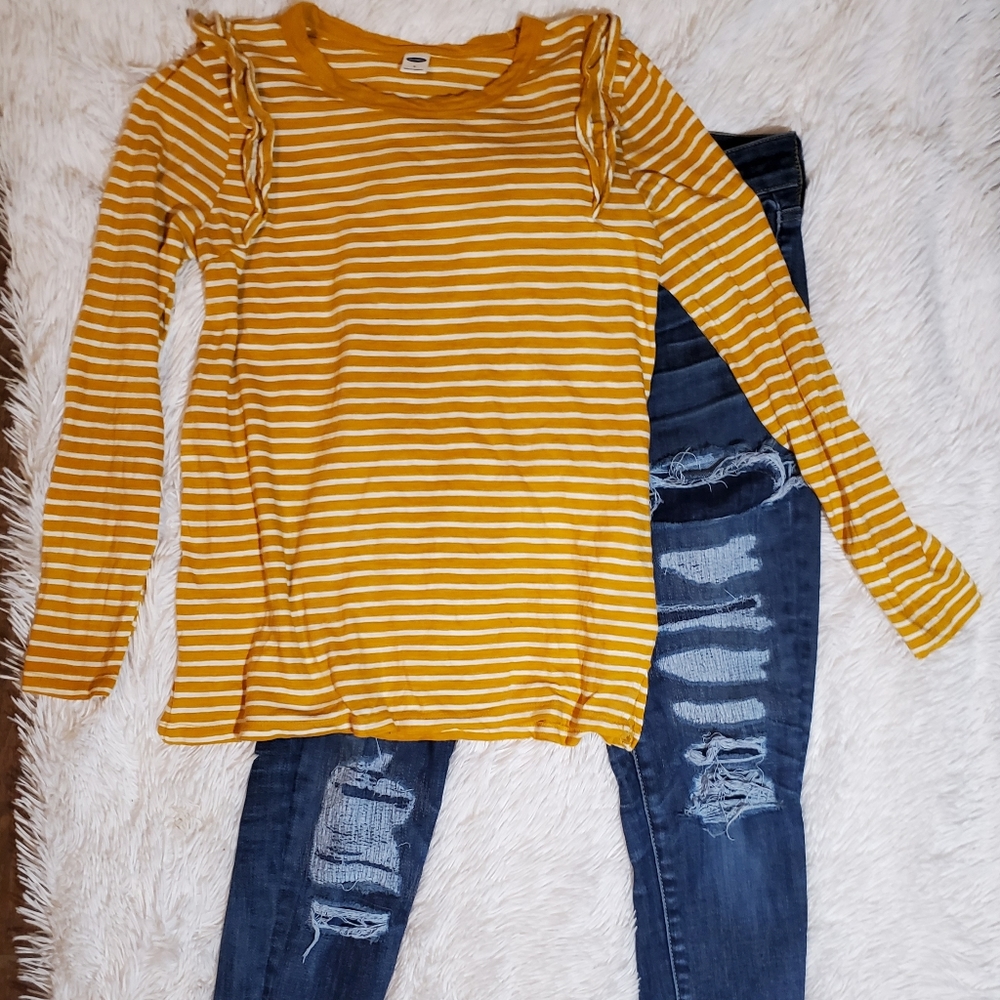Old Navy top
